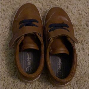 Tan boys shoes